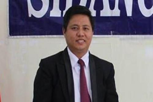 julius-mangantibe-1.jpg